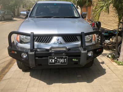 Mitsubishi Triton 1993