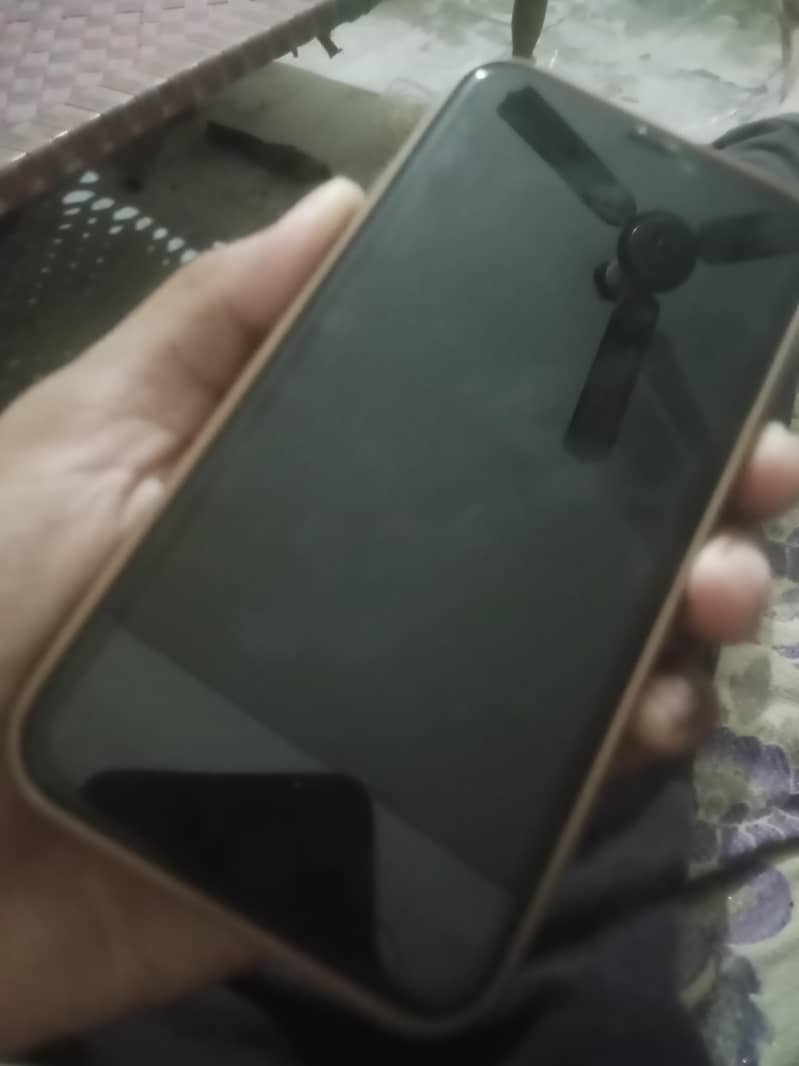 Apple iPhone X 3
