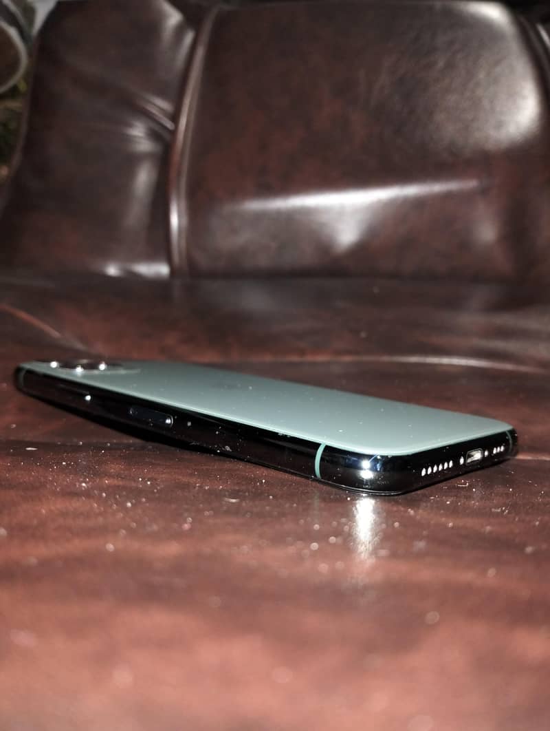 Apple iPhone 11 Pro 5