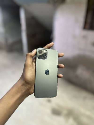 Apple iPhone 12 Pro