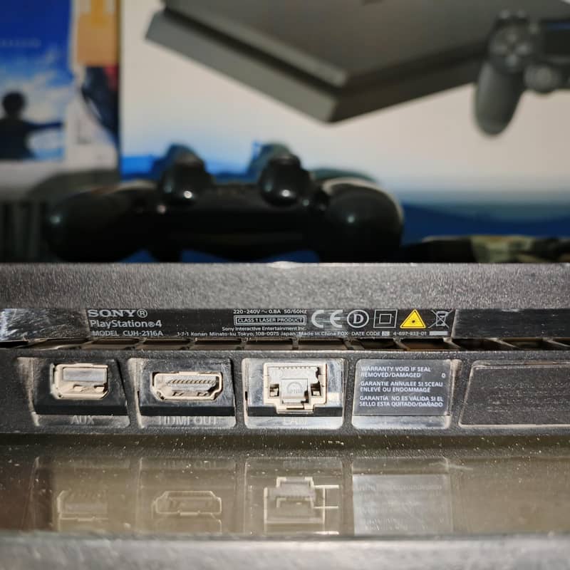 PS4 Silm 3