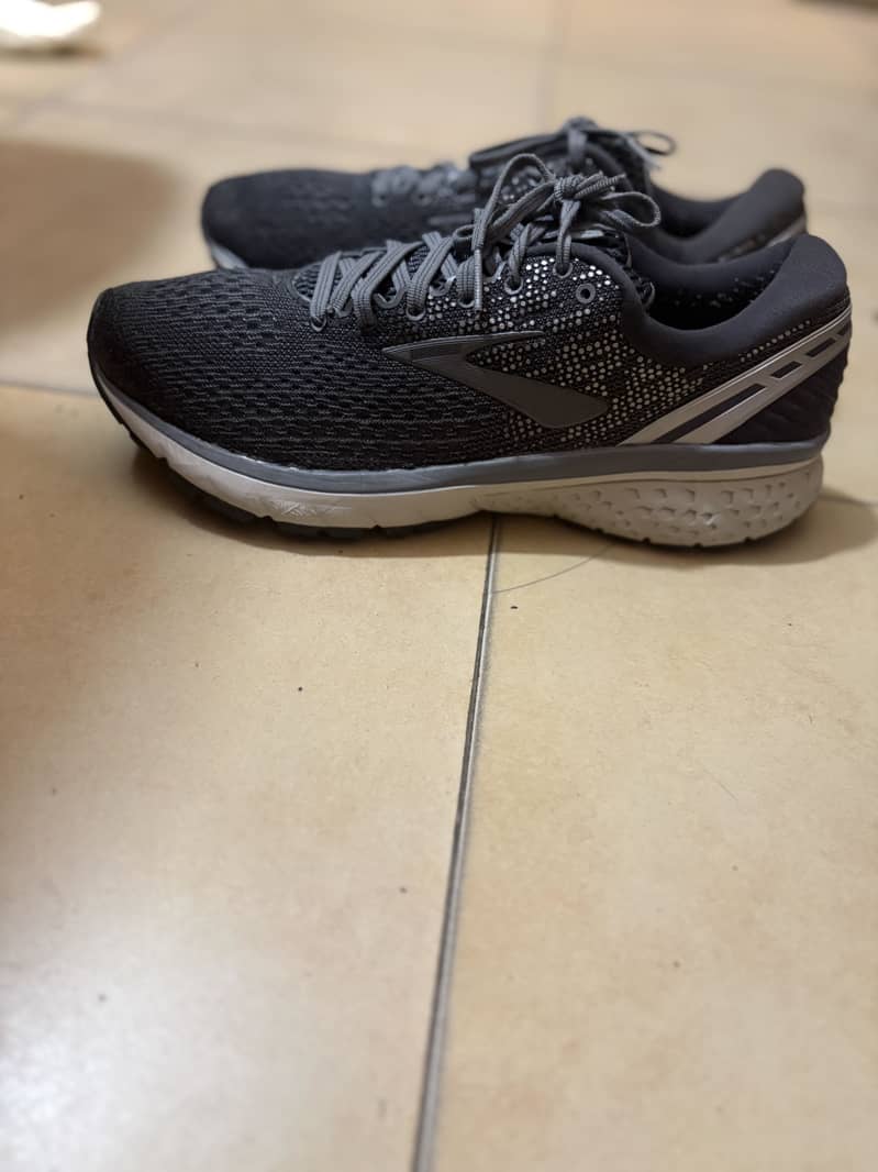 Shoes available 16