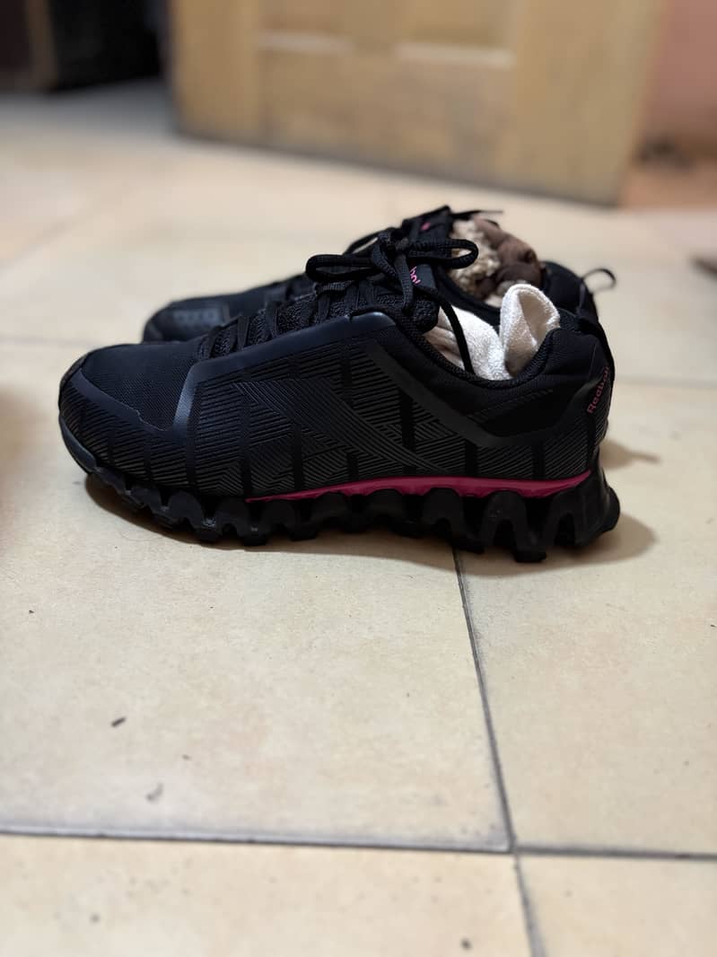 Shoes available 19