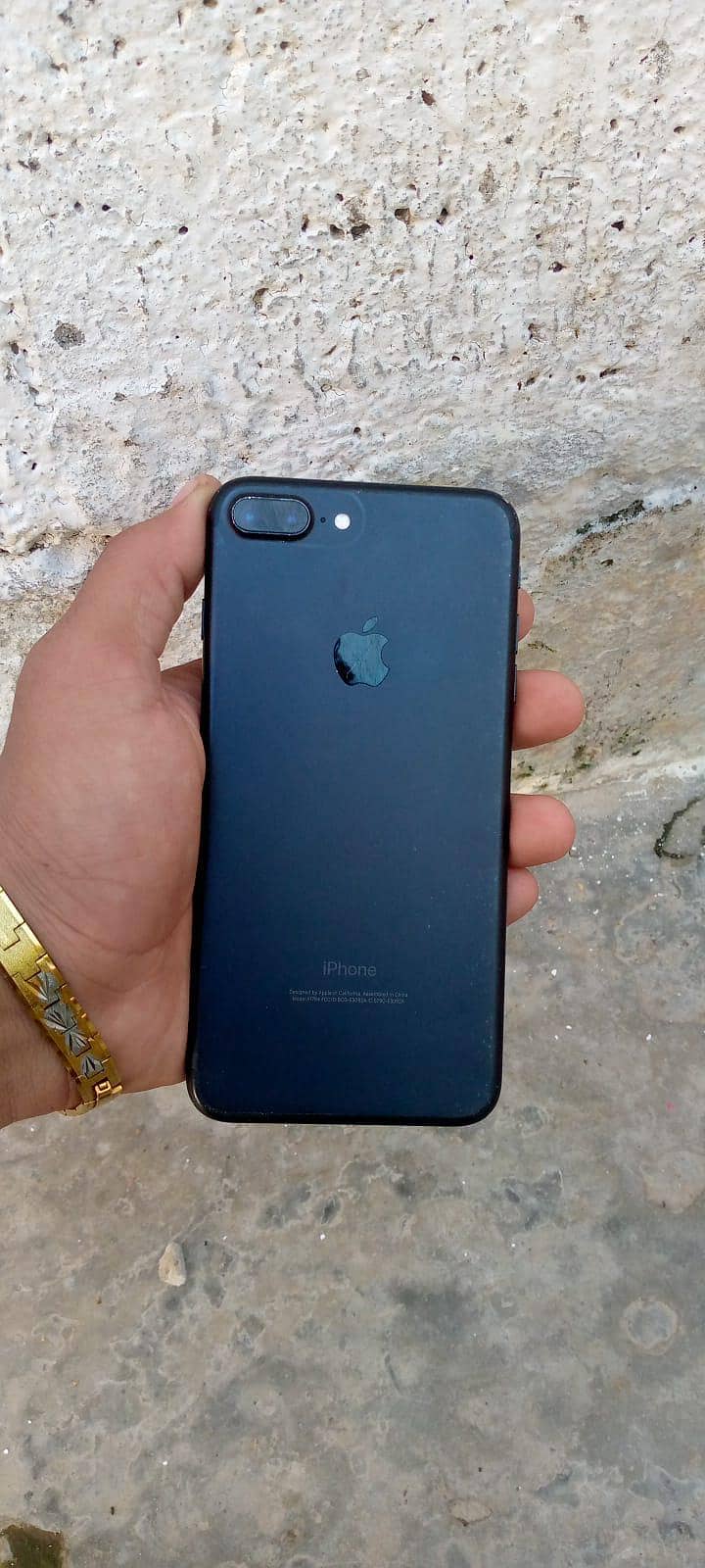 Apple iPhone 7 Plus 3