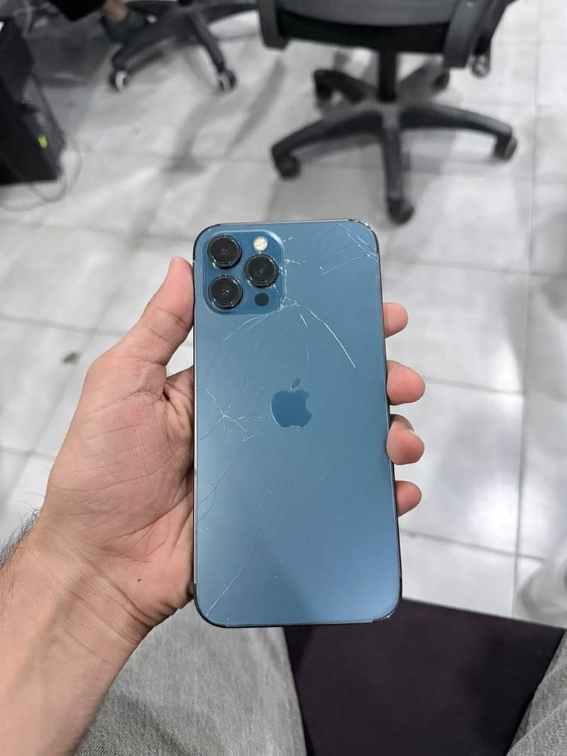 Apple iPhone 12 Pro Max 1