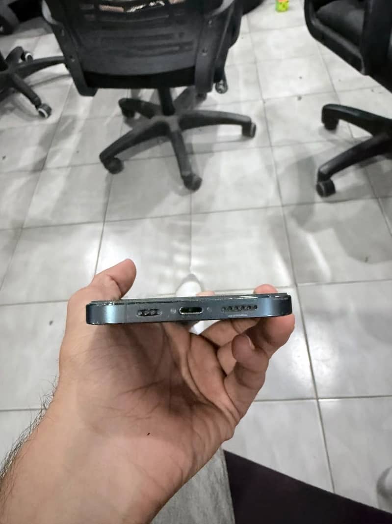 Apple iPhone 12 Pro Max 7