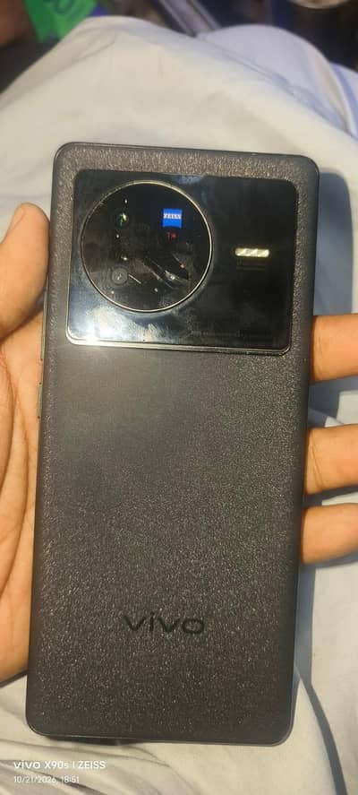 Vivo X80