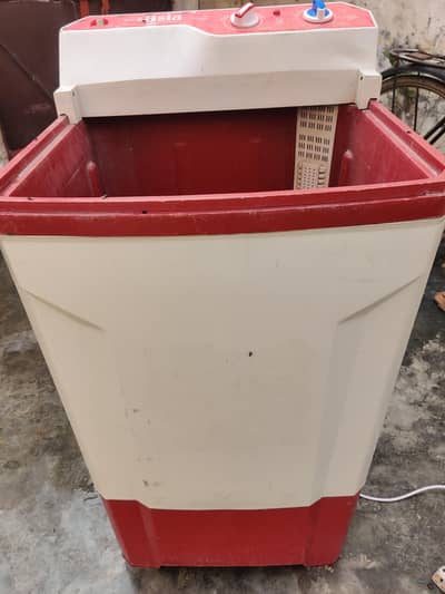 Single Tub Washing Machine for Sale - Good Condition