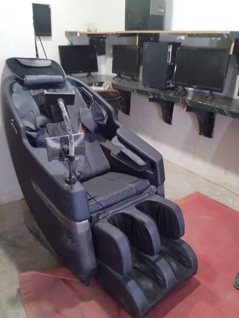 Massage machine 1