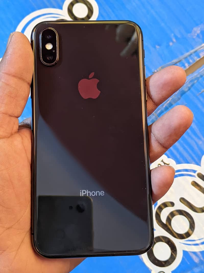 Apple iPhone X 0