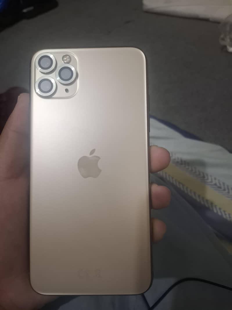 Apple iPhone 11 pro max 1