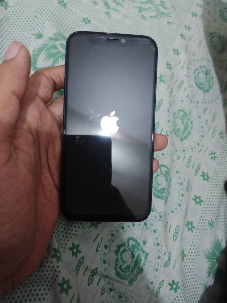 Apple iPhone 12 mini 7
