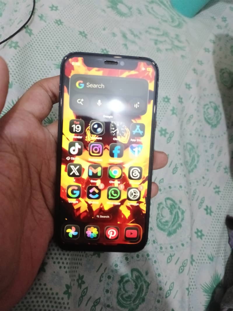 Apple iPhone 12 mini 9