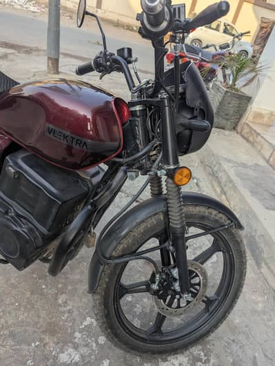 vlektra Velocity 180 special edition