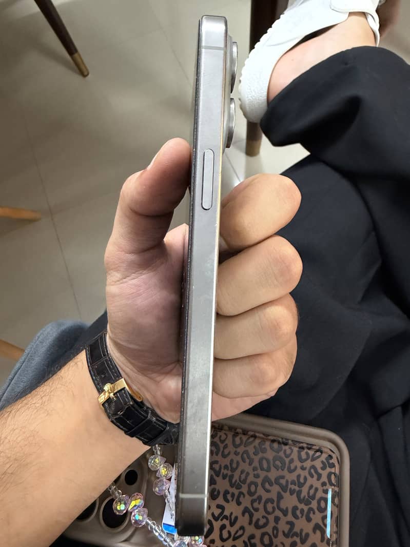 Apple iPhone 15 Pro Max 1