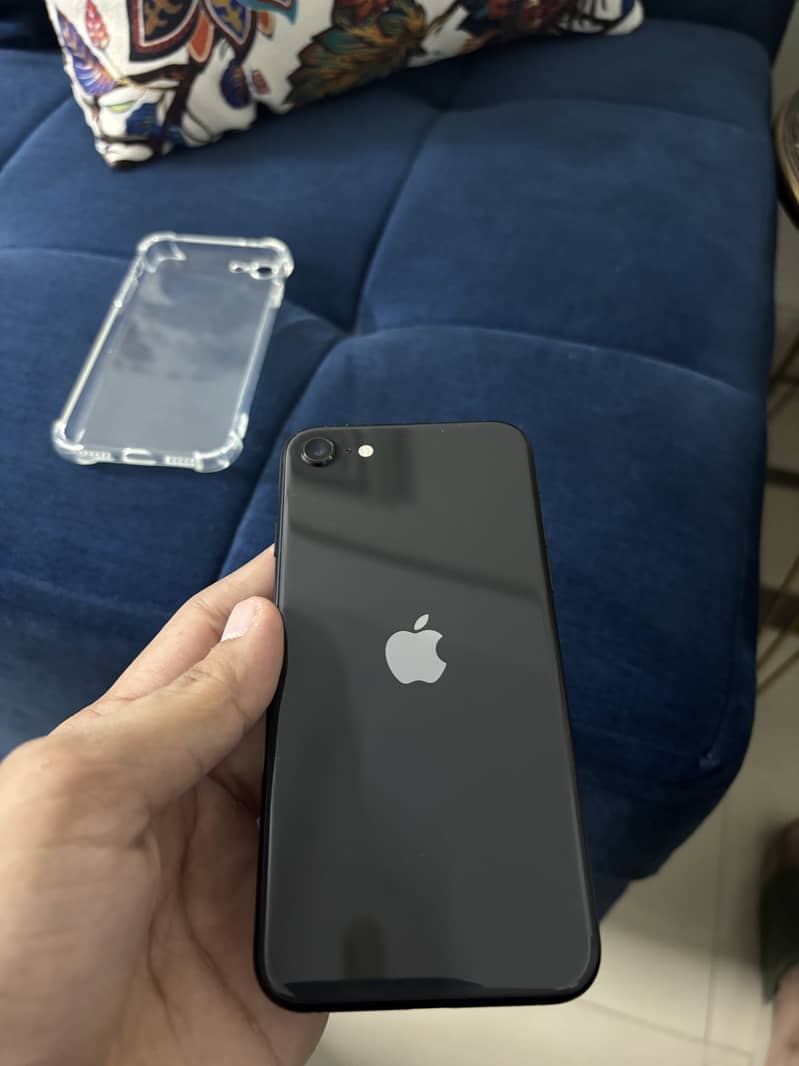 Apple iPhone SE 4