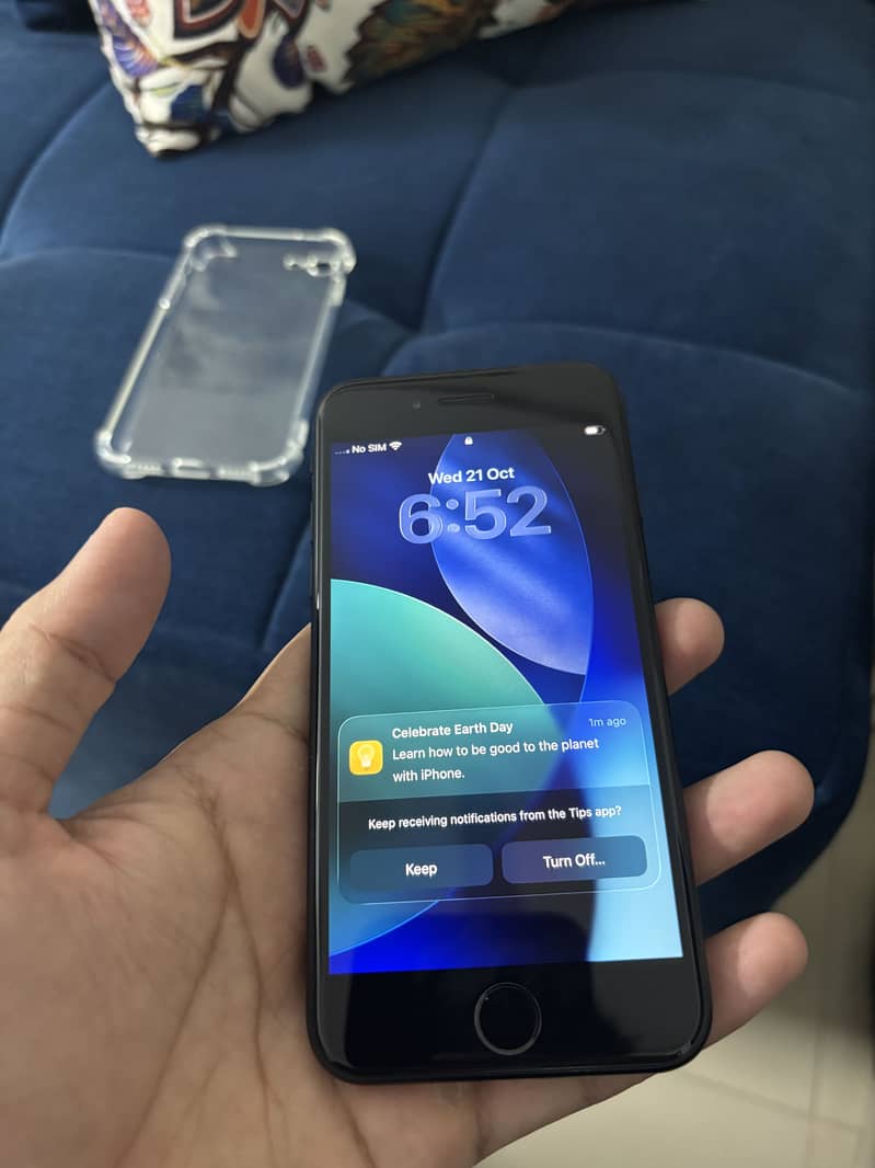 Apple iPhone SE 6