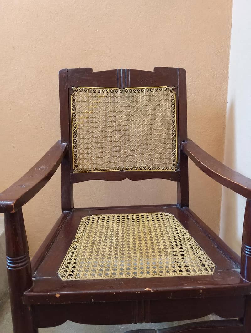 2 chairs 1
