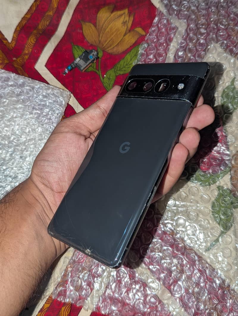 Google pixel 7pro completely housing 1