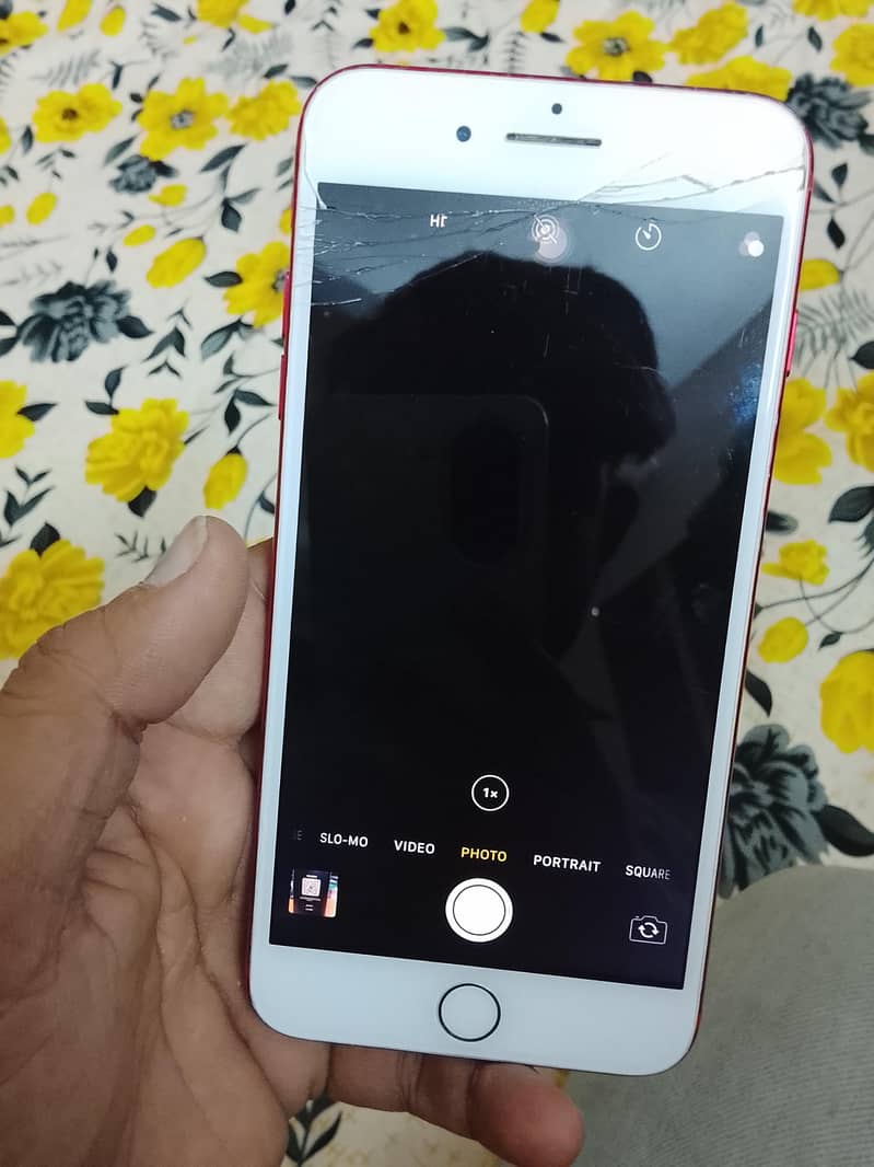 Apple iPhone 7 Plus 2