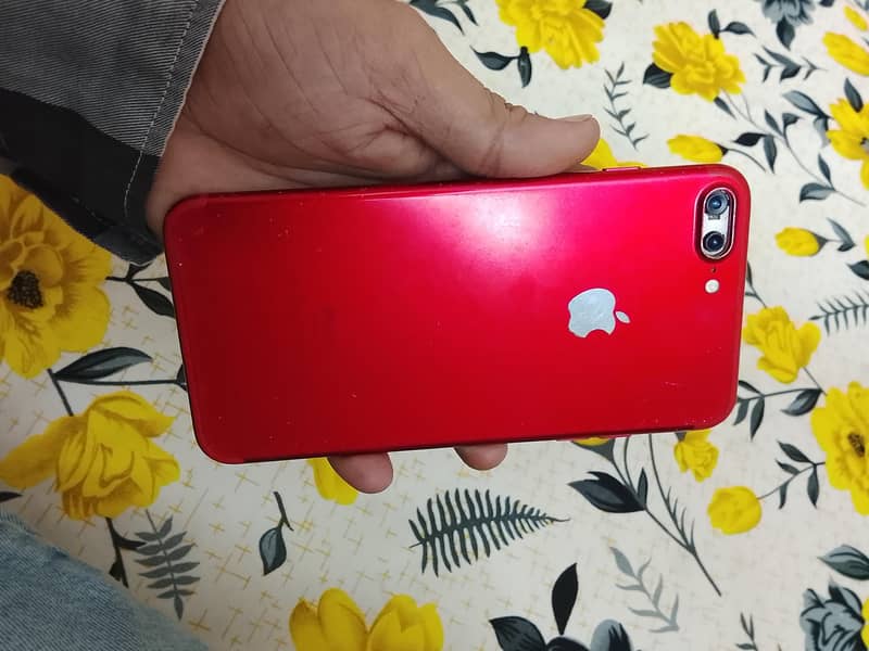 Apple iPhone 7 Plus 12