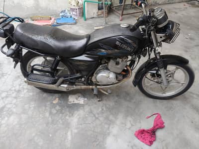 Suzuki GS 150 alloy rims and disk break
