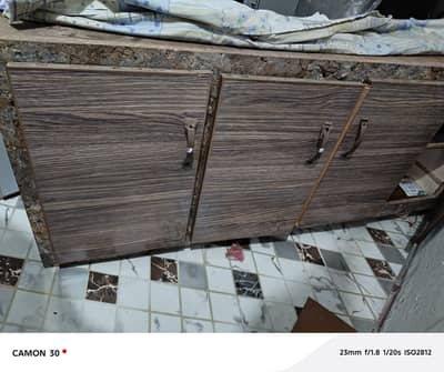 kitchen cabinet