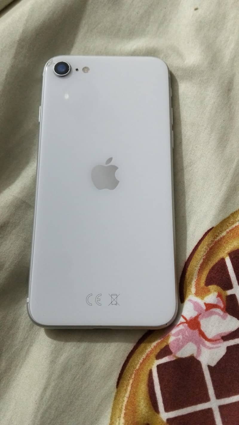 iPhone SE 2020 0