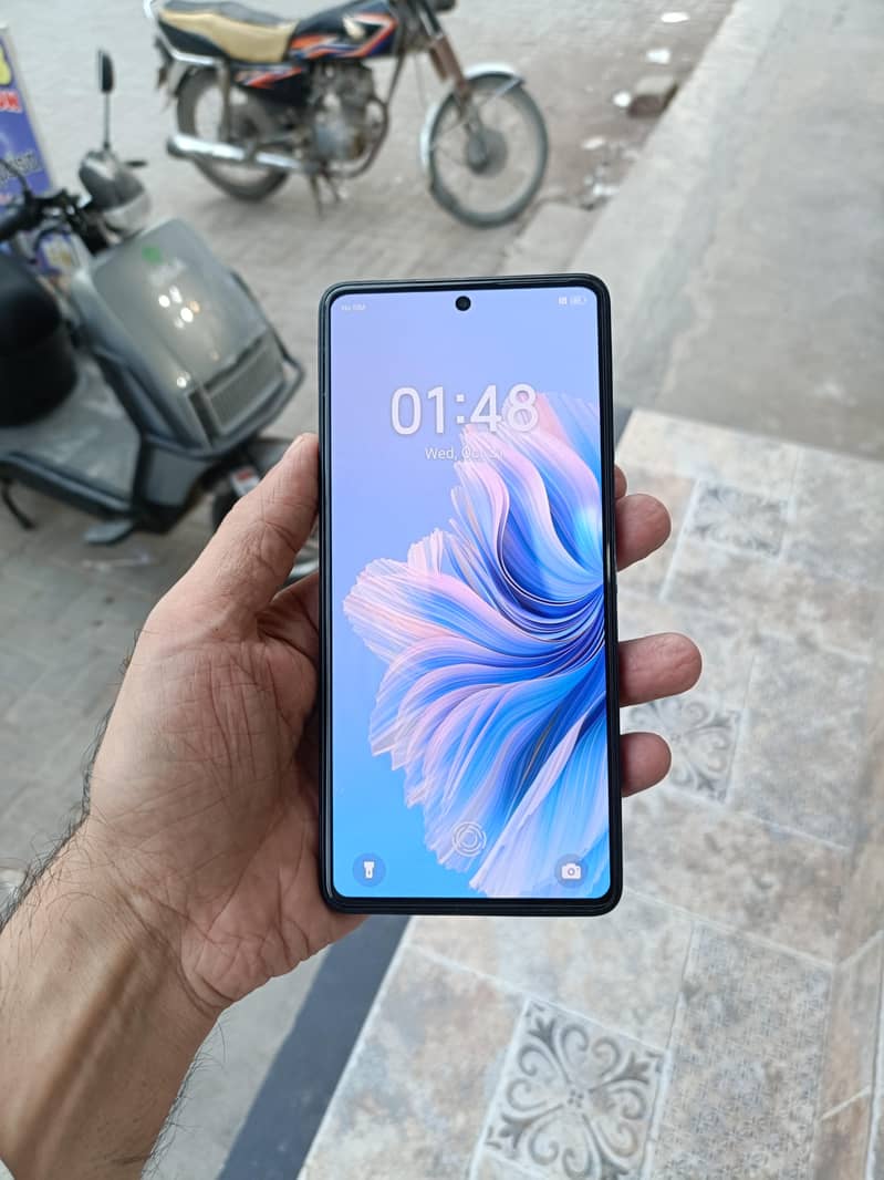 Tecno Spark 20 1