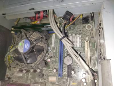 Number 03318782561 500 GB Hard 6GB Room with LED complete parodaket