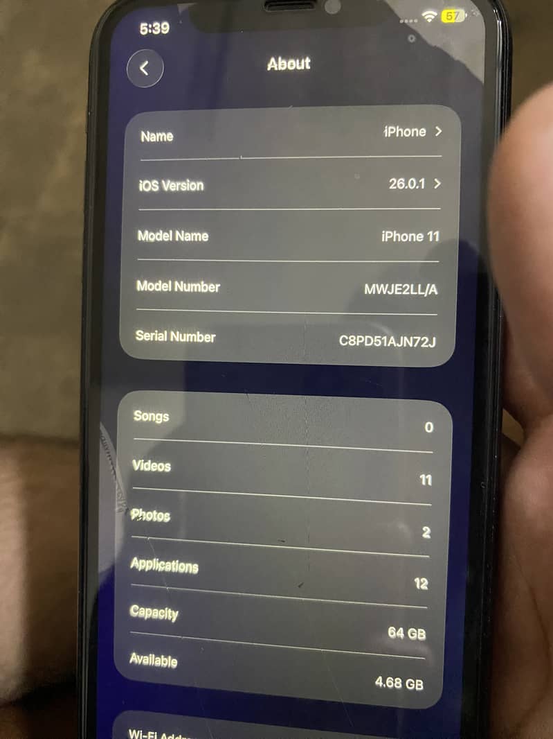 Apple iPhone 11 4