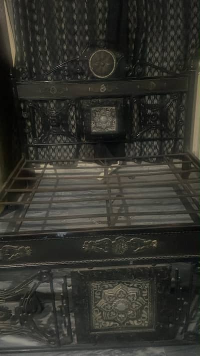 Iron bed