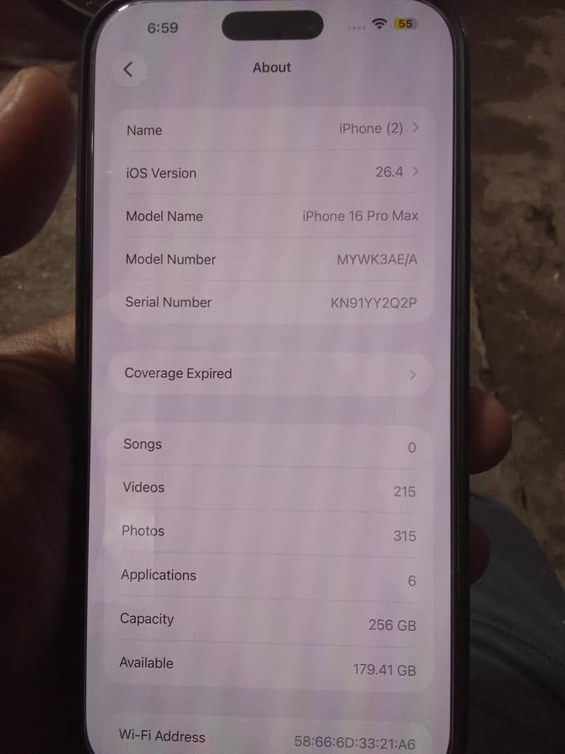 Apple iPhone 16 Pro Max 11