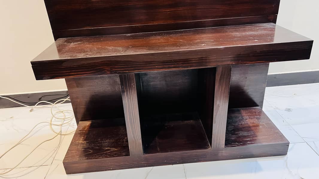 LCD TV CONSOLE 3