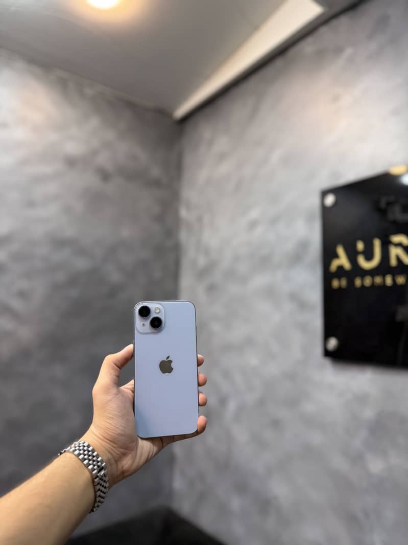 Apple iPhone 14 0