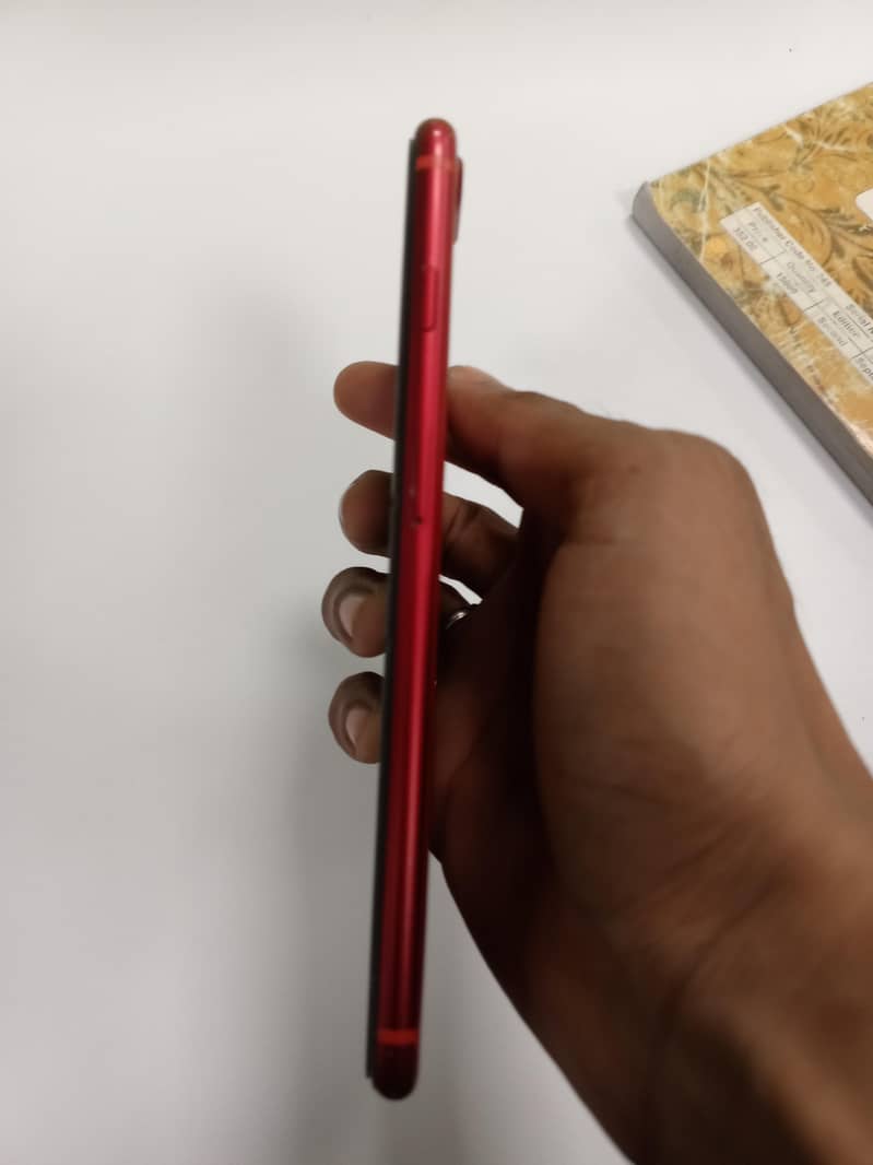 Apple iPhone 8 Plus 2