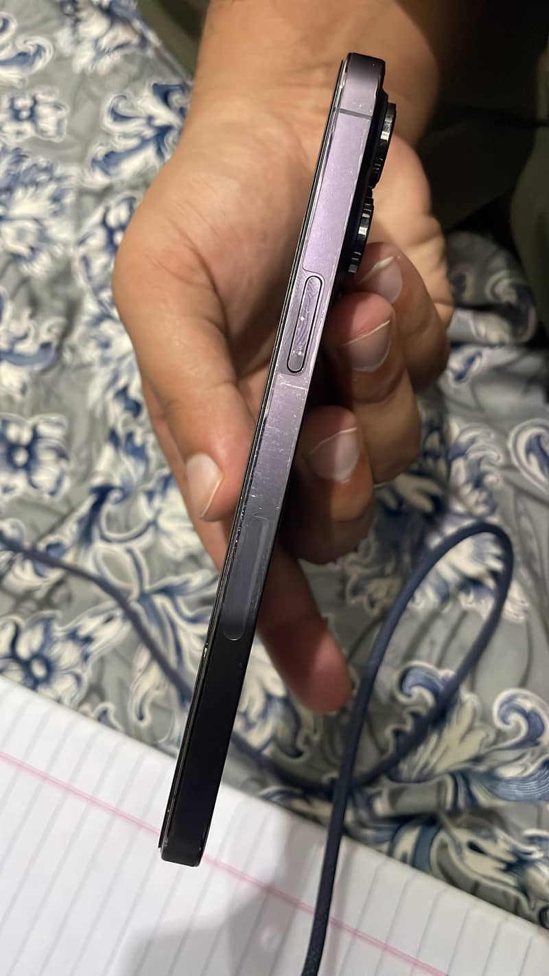 iPhone 14pro max 3