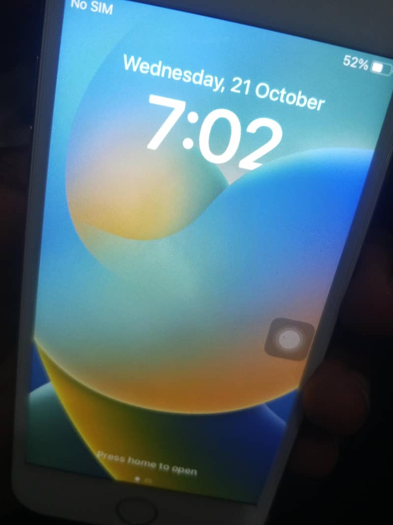 Apple iPhone 8 4