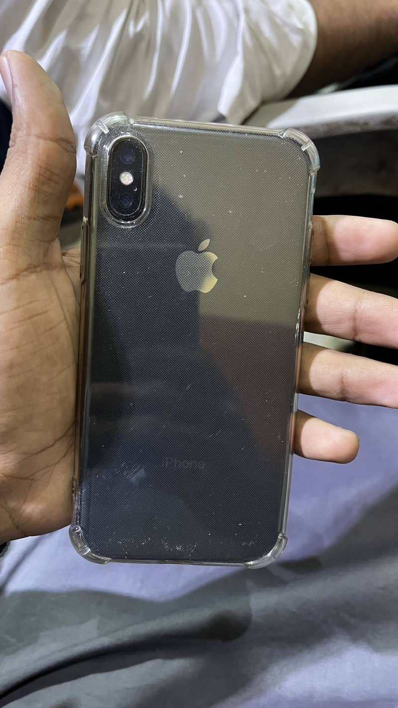 Apple iPhone X 3