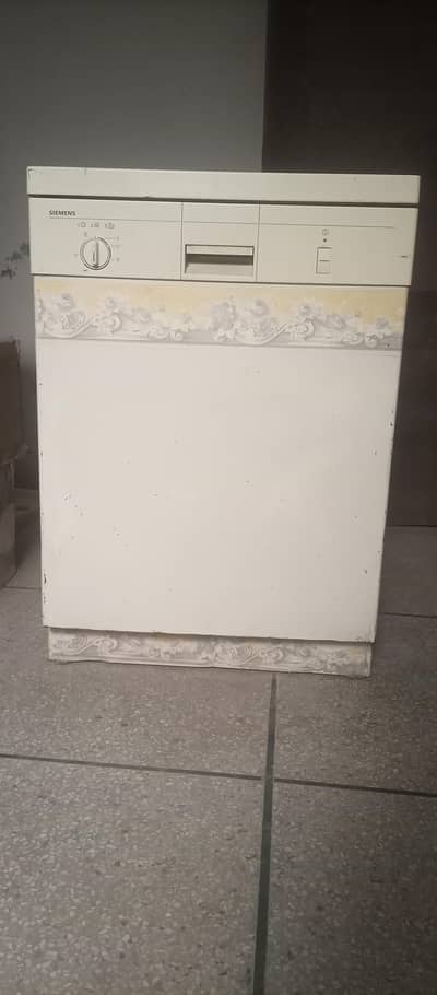 Dishwasher Good condition Lahore 45,000