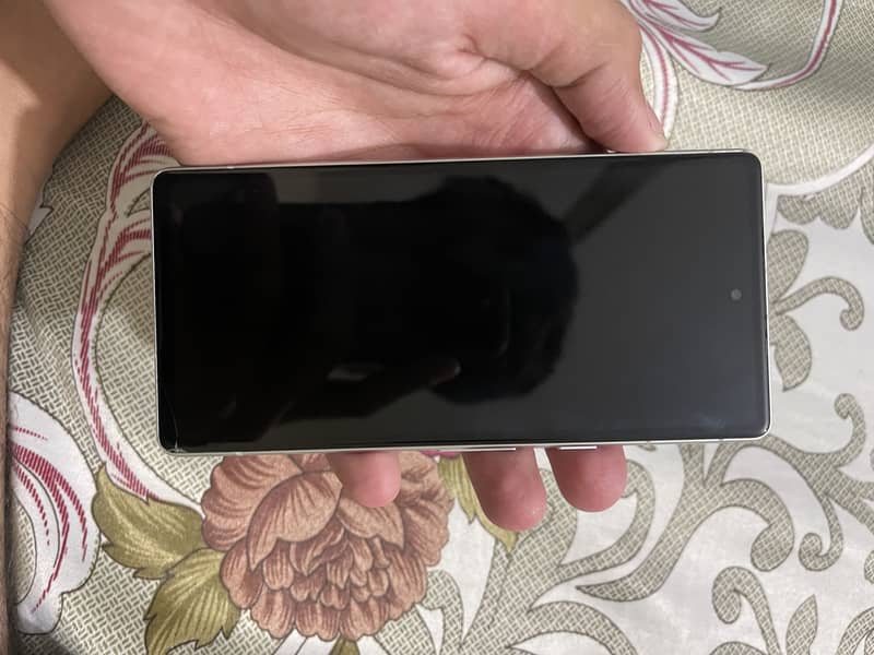 Google Pixel 7a 9