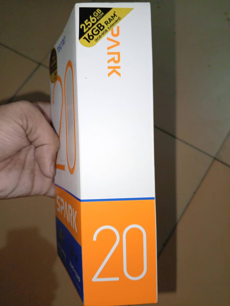 Tecno Spark 20 16