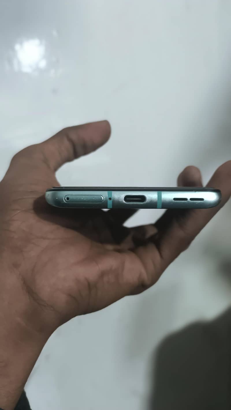 One Plus 8T 3