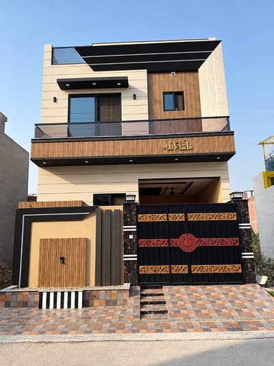 4MARLA BRAND NEW DOUBLE STORY HOUSE AVAILABLE FOR SALE IN EDEN RASEDENCIA COLLEGE ROAD LAHORE