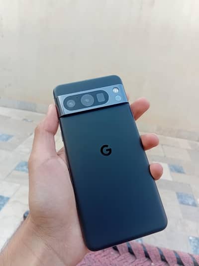 Google Pixel 8 Pro