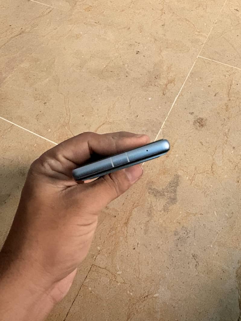 Google Pixel 7a 1