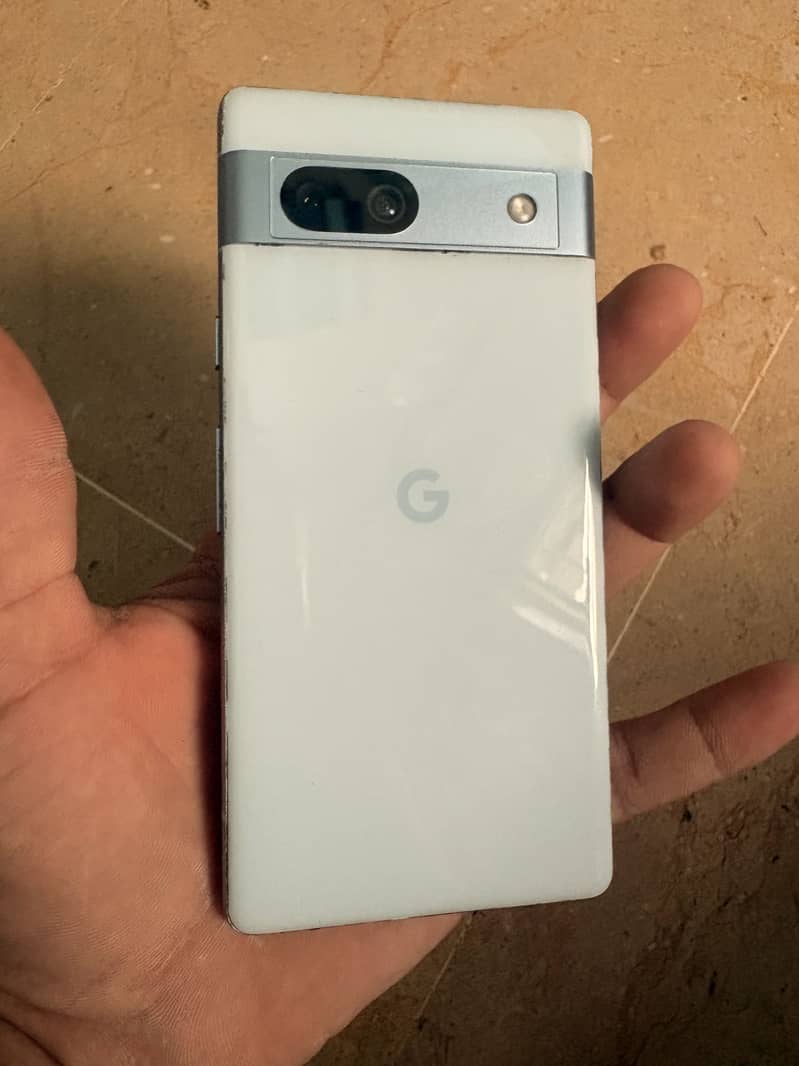 Google Pixel 7a 5