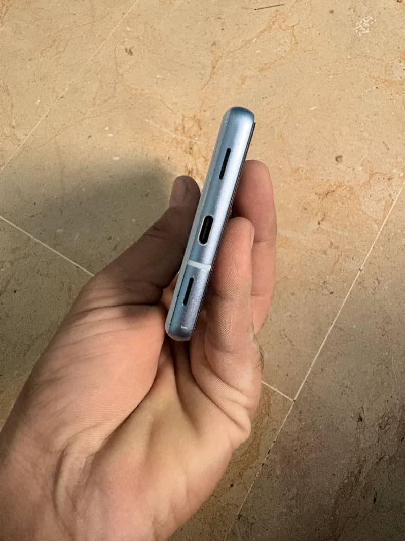 Google Pixel 7a 6