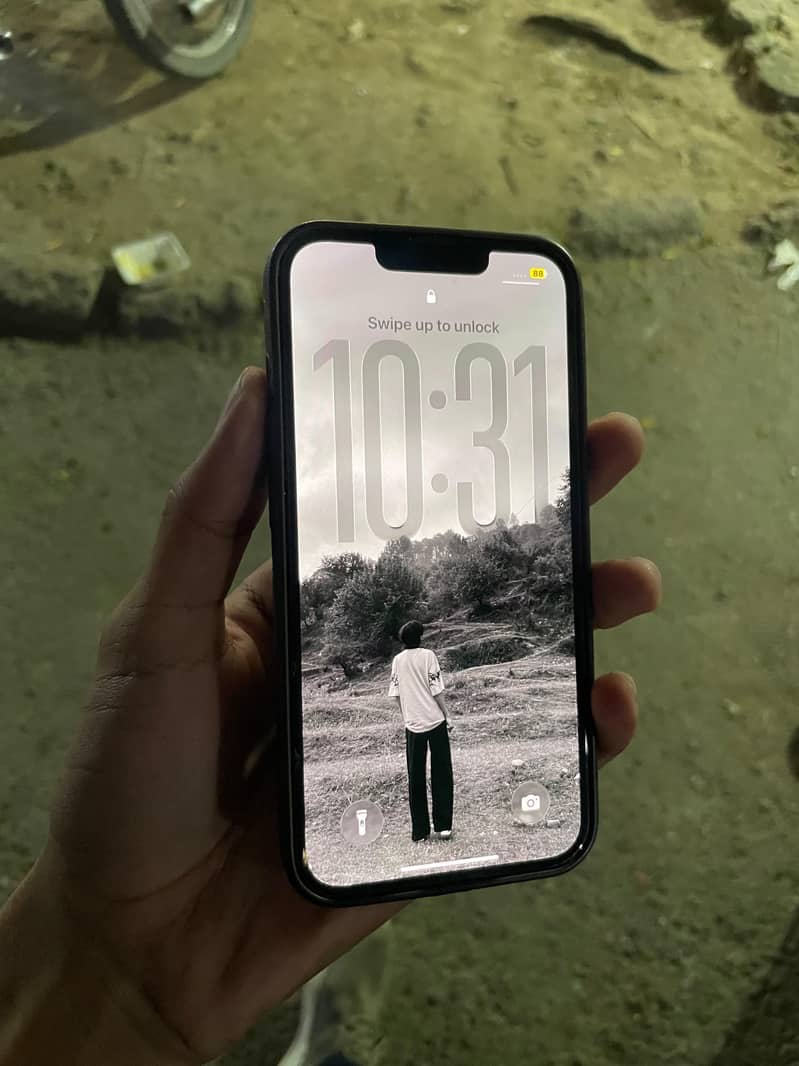 iPhone 13 Jv 3