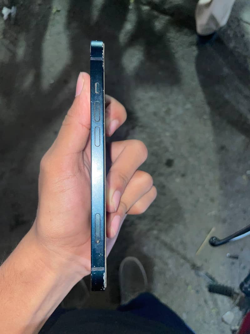 iPhone 13 Jv 5